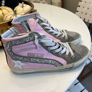 Golden Goose Slides Size 9, amazing condition worn less than 5 times